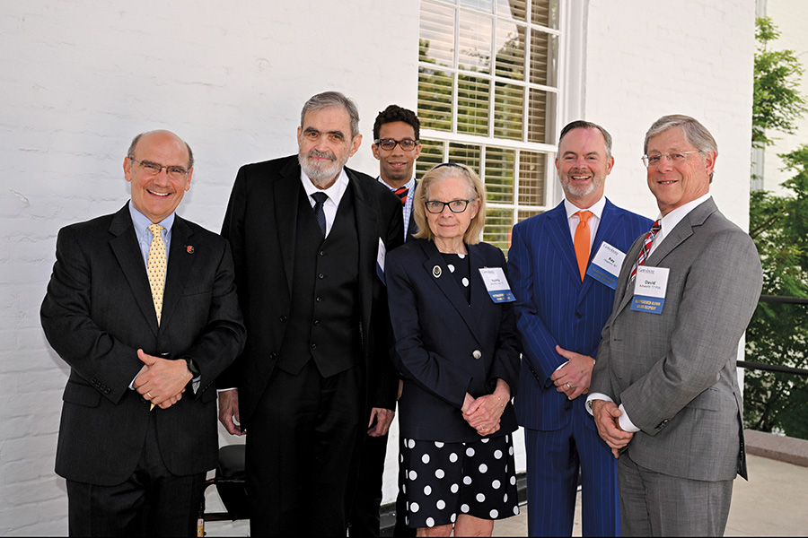 Gettysburg-Distinguished Alumni