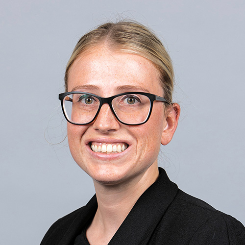 Headshot of Sarah Hansen &rsquo;17