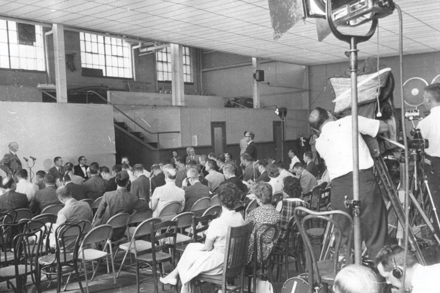 Majestic ballroom used as Eisenhower press room, 1955&ndash;1959